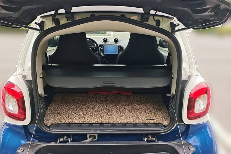 Used  fortwo 2018 1.0L 52kW Hardtop Dynamic Version China V
