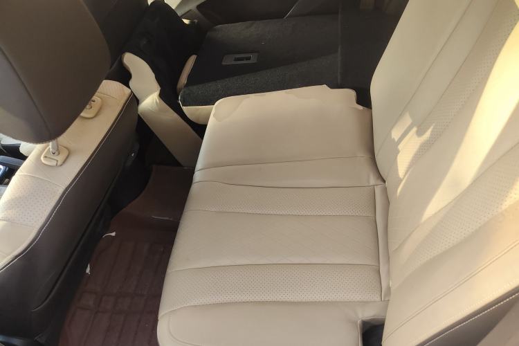 Used Baojun 310W 2017 1.5L Manual Fashion Model China V
