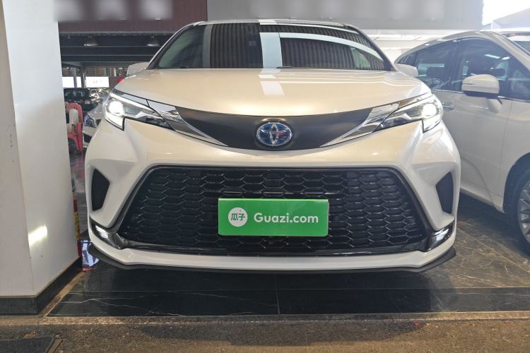 Used Toyota Sienna 2021 2.5L Hybrid Comfort Edition
