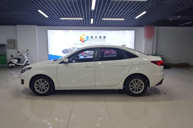 Used Ford Escort 2019 Revised 1.5L Automatic ZhiXiang Version China VI Standard