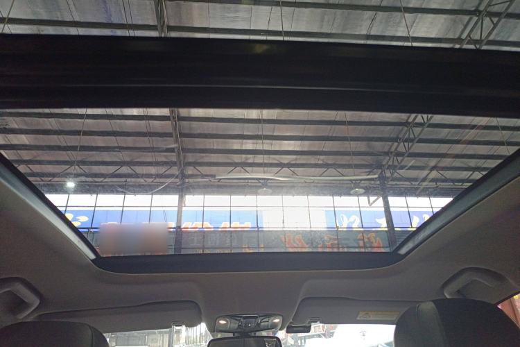 Used GAC Trumpchi GS8 2017 320T Two-Wheel Drive Luxury Smart Connectivity Version (7 Seats)
