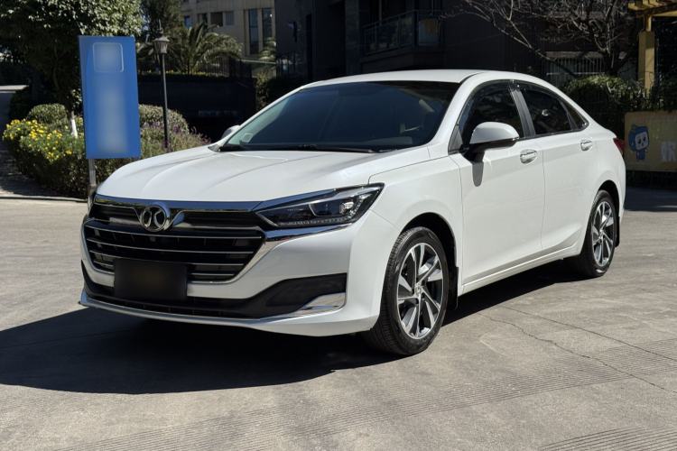 Used BAIC Beijing U7 2019 1.5T Manual Elite Version China VI