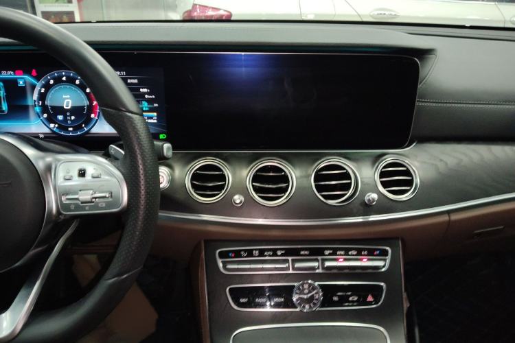 Used Mercedes-Benz E-Class 2019 E 200 L Sport Edition
