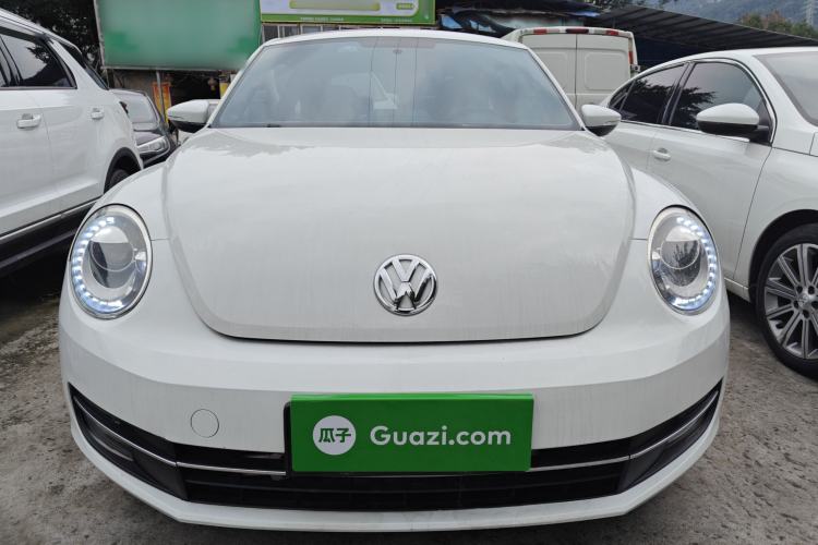 Used Volkswagen Beetle 2015 180TSI model
