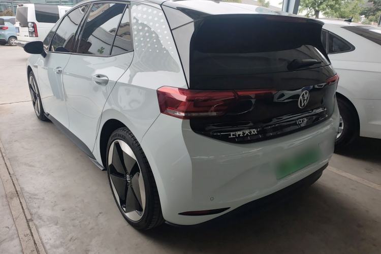 Used Volkswagen ID.3 2024 Pure & Smart Edition
