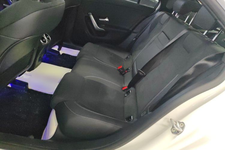 Used Mercedes-Benz A-Class 2022 Revised Version A 200 L Sport Sedan Fashionable Style