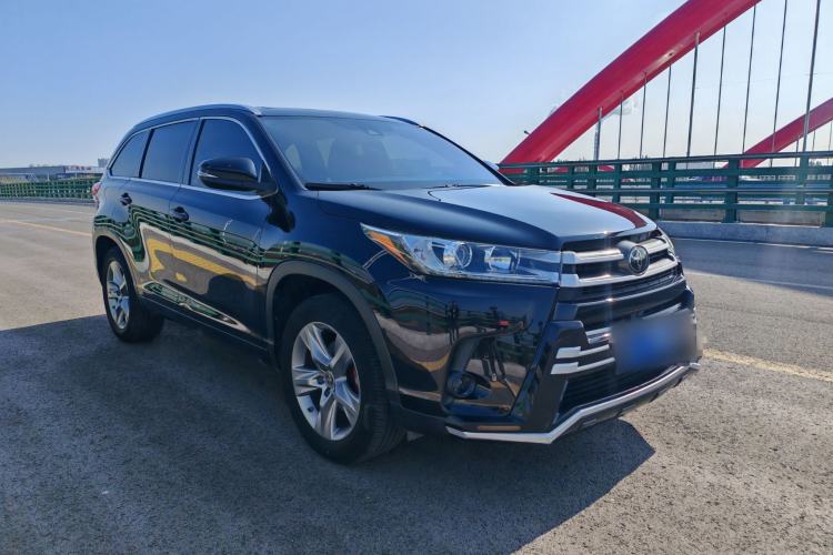 Used Toyota Highlander 2018 2.0T Four-Wheel Drive Luxury Edition 7 Seats China V Emission Standard
