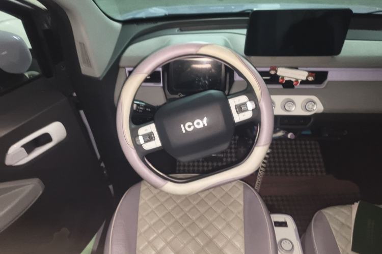 Used Chery QQ Ice Cream 2022 120km Conical Shape Lithium Iron Phosphate
