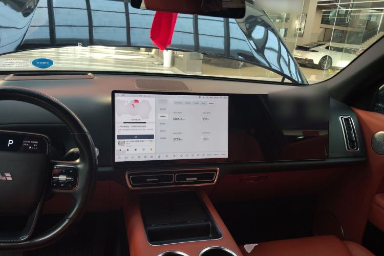 Used Li Auto L8 2023 Pro Model
