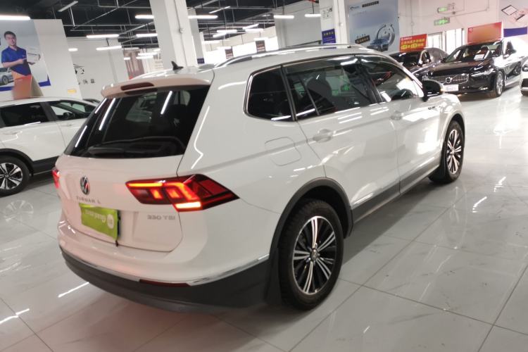 Used Volkswagen Tiguan L 2021 330TSI Automatic Two-Wheel Drive Smart Edition
