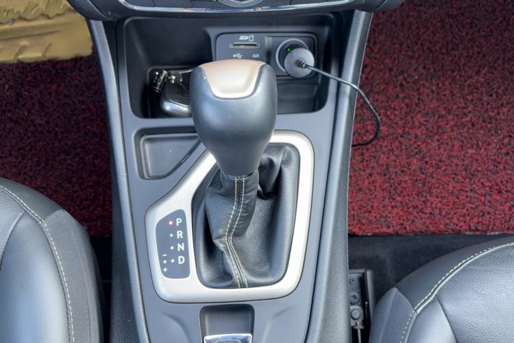 Used  Cherokee 2017 2.0L Superior Edition
