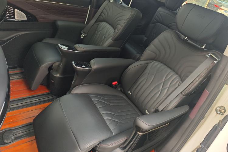 Used GAC Trumpchi M8 2024 Master Series Super Hybrid Edition
