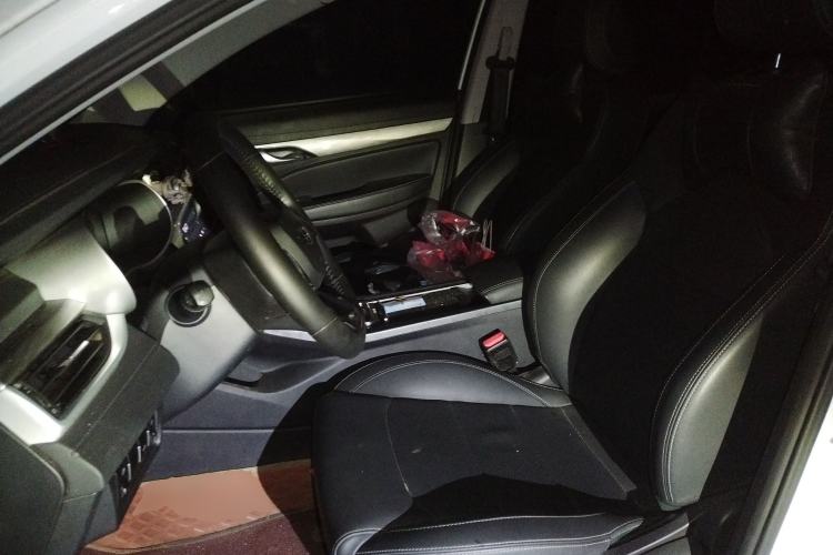 Used Geely Auto Emgrand 2019 Leading Edition 1.5L CVT Upward-Connected Model China VI Standard
