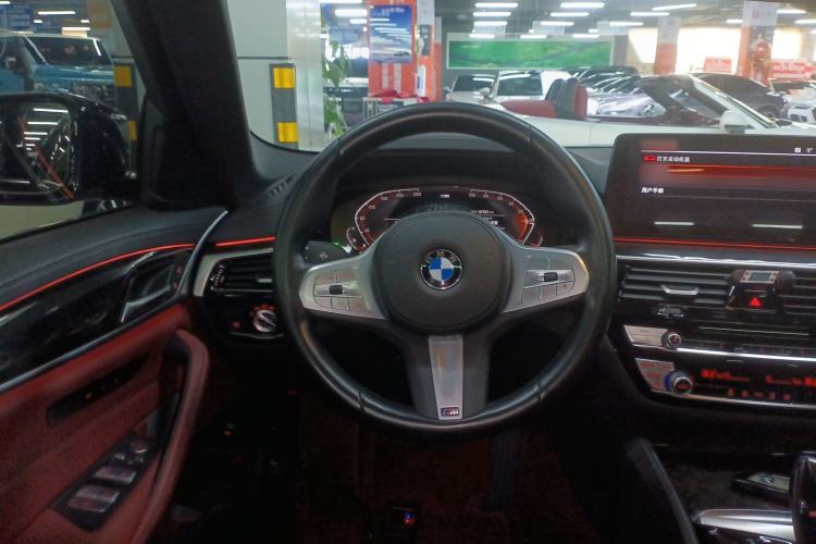 Used BMW 5 Series 2022 Second Facelift 525Li M Sport Package