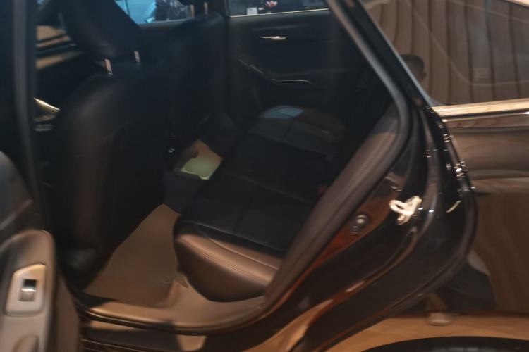 Used Toyota Avalon 2024 2.0L Ambition Edition