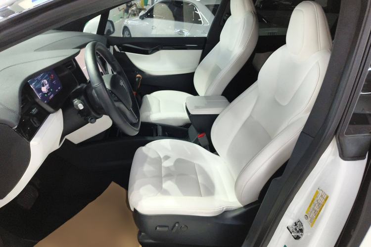 Used Tesla Model X 2019 Long-Range Version
