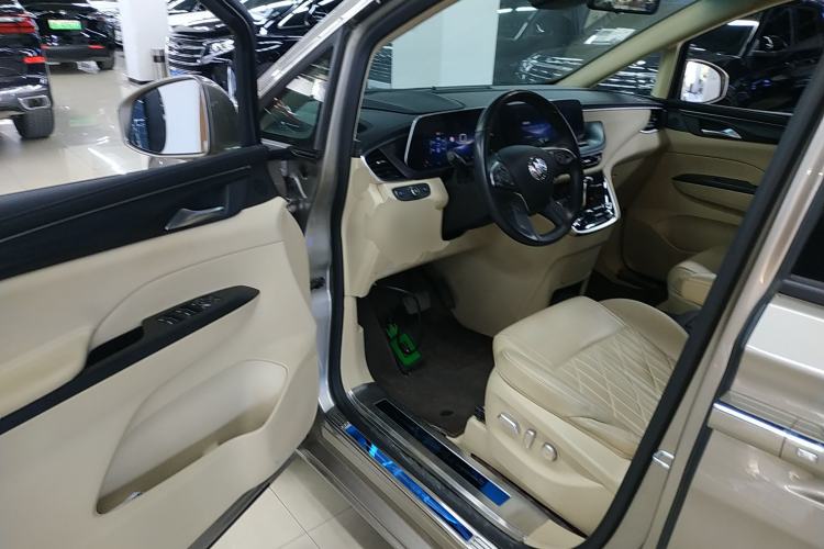 Used Buick GL8 2023 ES Lu Zun Luxury Model