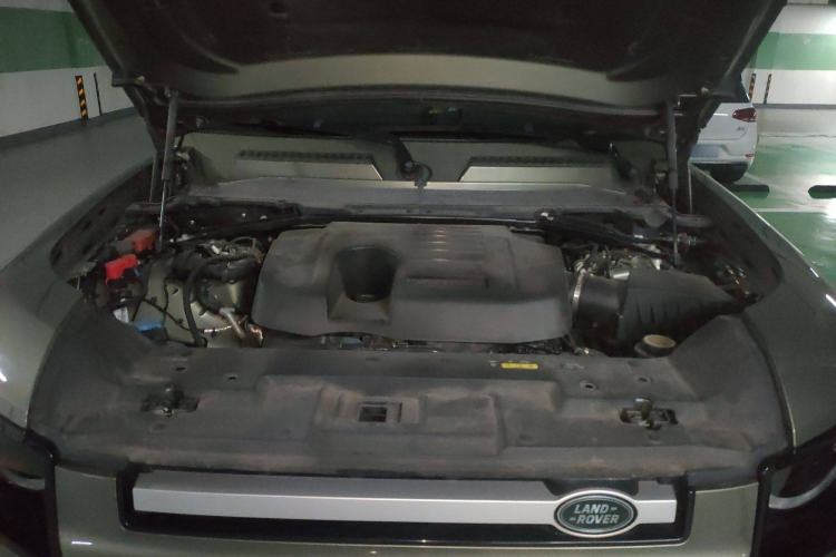 Used Land Rover Defender 2021 90 P400 Classic Reproduction Edition
