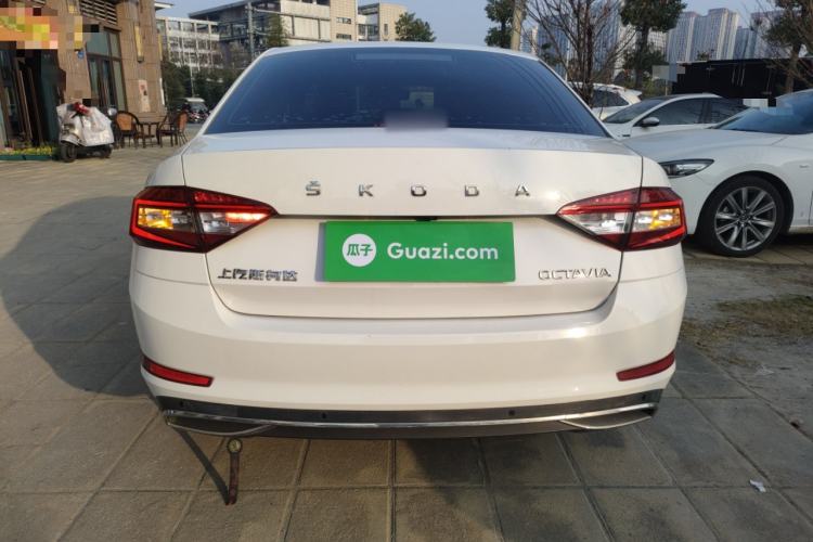 Used Skoda Octavia 2019 TSI230 DSG SmartDrive Luxury Edition China VI
