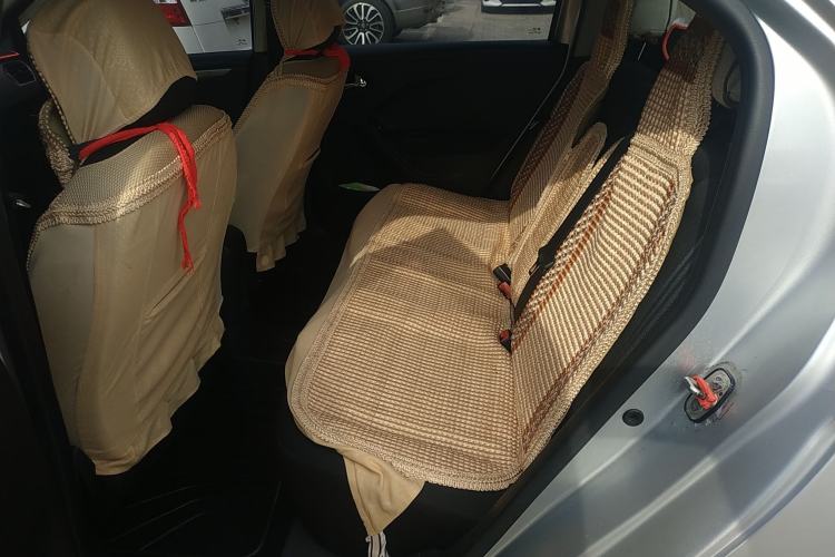 Used Citroen Elysee 2015 Zhishang Edition 1.6L Manual Fashion Model