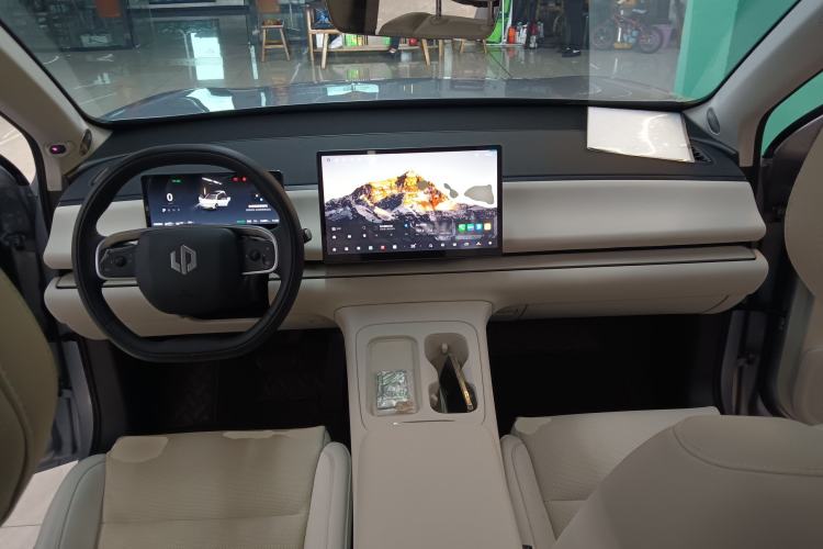 Used Leapmotor C16 2024 Range-Extended 200 Luxury Edition