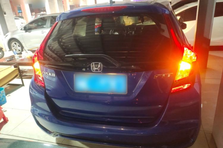 Used Honda Fit 2018 1.5L Manual Comfort Edition