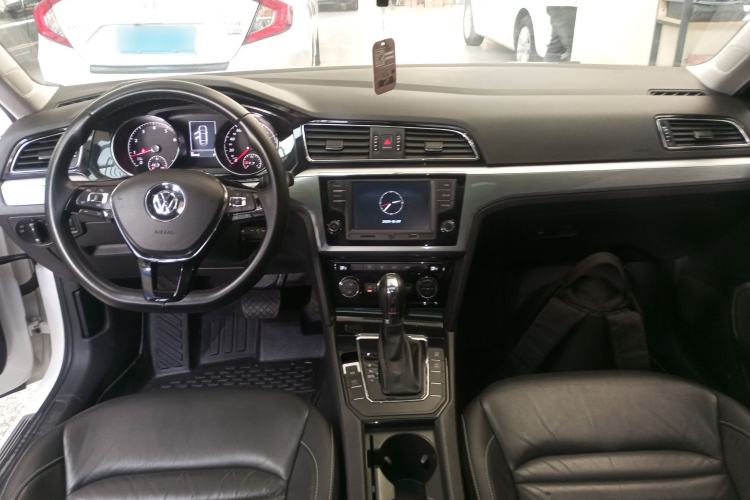 Used Volkswagen Lamando 2017 280TSI DSG Comfort Edition
