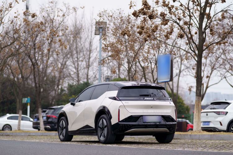 Used Zeekr X 2023 Four-Wheel Drive YOU Edition 4 Seats