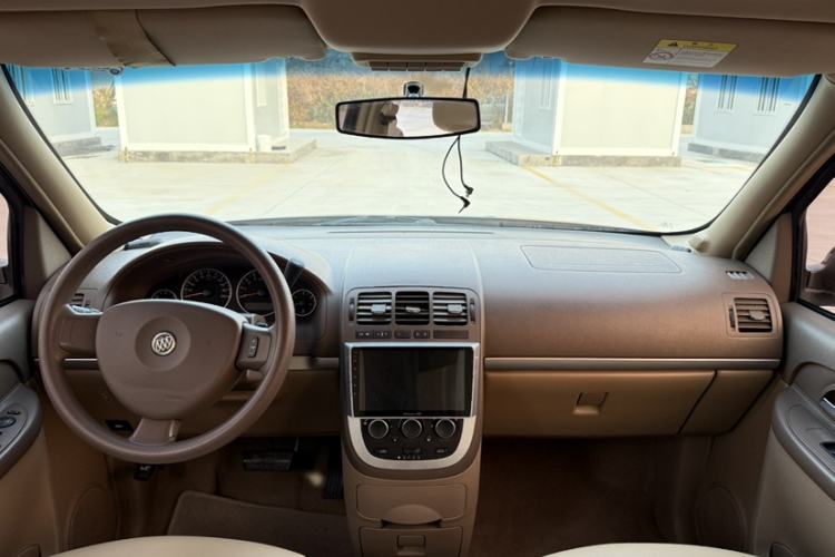 Used Buick GL8 2014 2.4L Comfort Edition