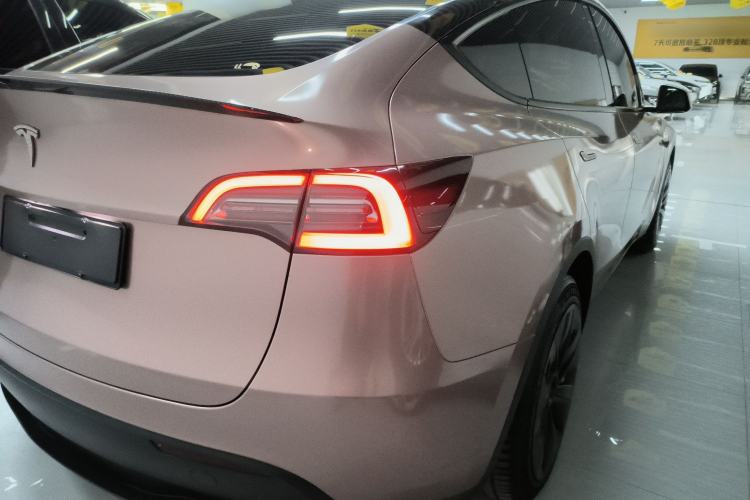 Used Tesla Model Y 2022 Rear-Wheel-Drive Version