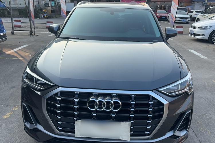Used Audi Q3 2022 35 TFSI Fashion Dynamic Model