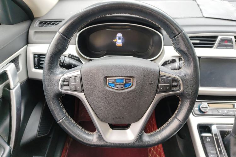 Used Geely Auto Emgrand X7 Sport 2018 1.8TD Automatic Two-Wheel Drive Smart Connect 4G Internet Edition
