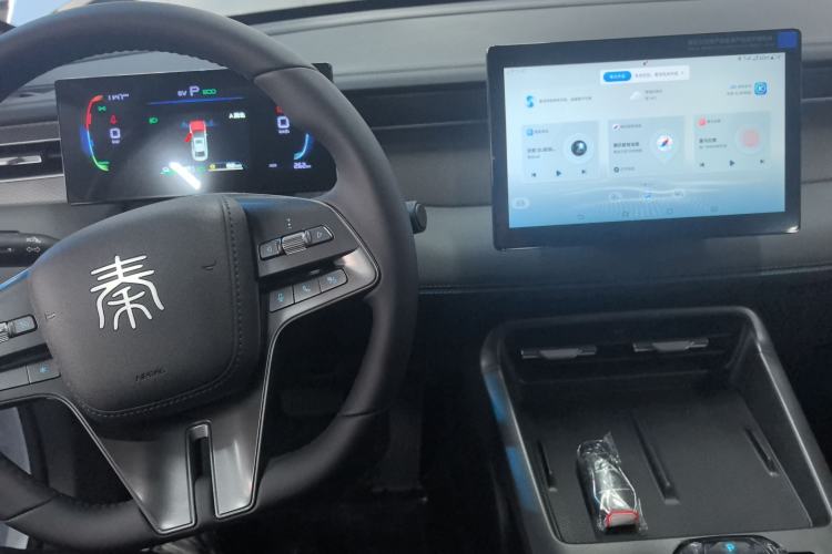 Used BYD Qin PLUS 2025 DM-i Smart Drive 55KM Leading Model
