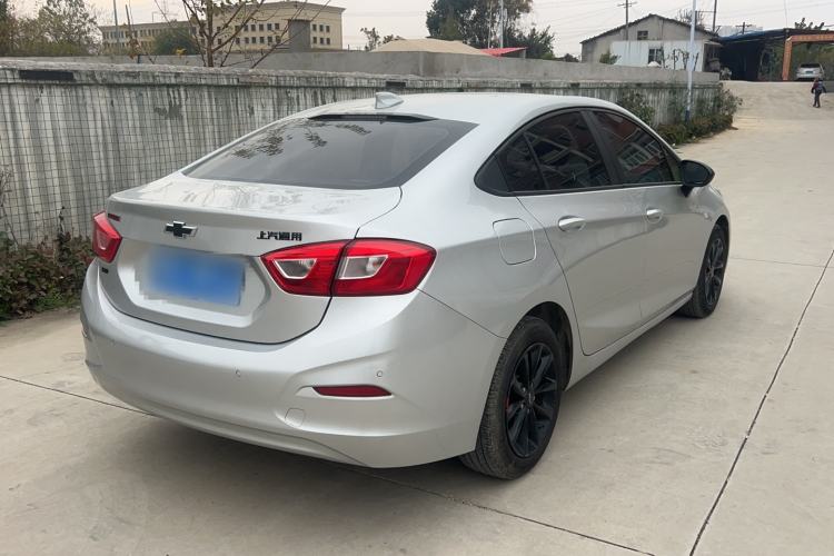 Used Chevrolet Cruze 2018 Redline 320 Automatic Xuanfeng Urban Edition
