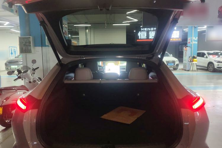 Used ONVO L60 2024 60 kWh Rear-Drive Version
