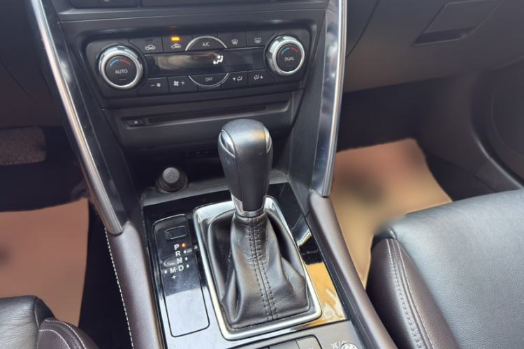 Used Mazda CX-4 2018 2.5L Automatic 4x4 Bluelight Fearless Edition China V Standard
