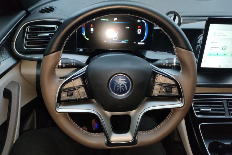 Used BYD Qin PLUS 2023 Champion Edition EV 510KM Leading Model