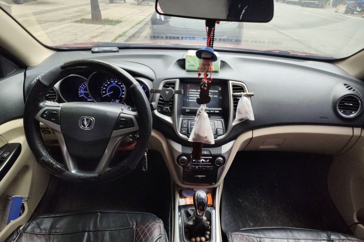 Used Changan Eado 2015 1.6L Manual Luxury Model China IV Standard
