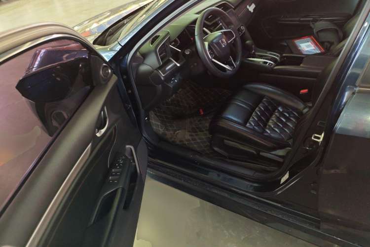 Used Honda Civic 2019 220TURBO CVT Dynamic Edition China VI Emission Standard
