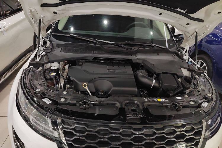 Used Land Rover Range Rover Evoque 2021 Range Rover Velar 249 PS R-Dynamic S Performance Edition
