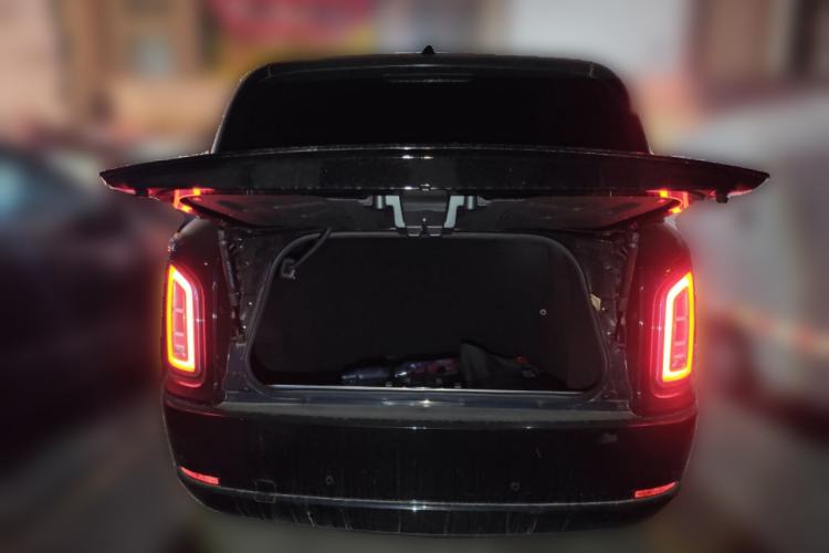 Used  TX 2022 TX5 Extended-Range Space Enjoyment Edition
