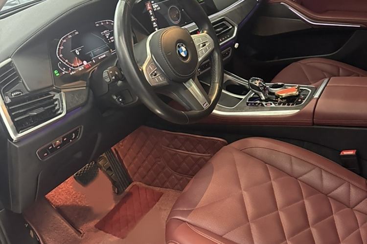 Used BMW X5 2022 Restyled xDrive 30Li Luxury Version M Sport Package
