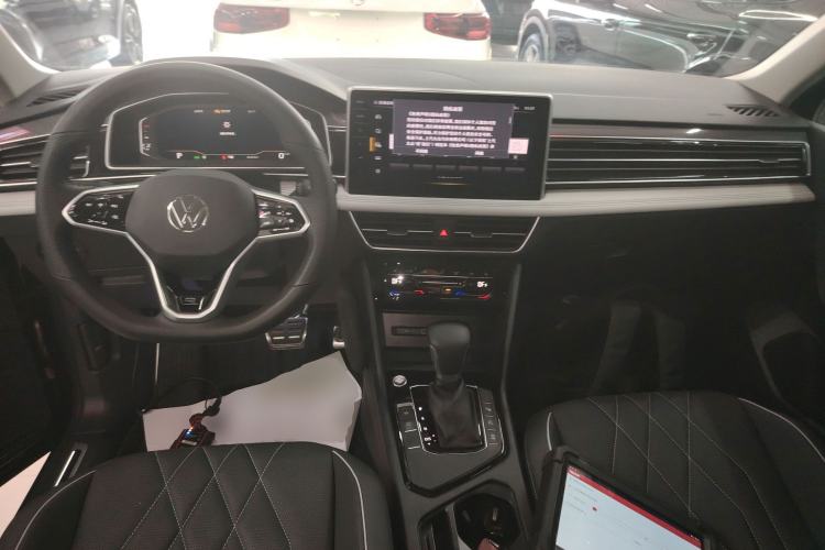 Used Volkswagen Tiguan L 2023 330TSI Automatic Two-Wheel Drive R-Line Enjoyment Edition