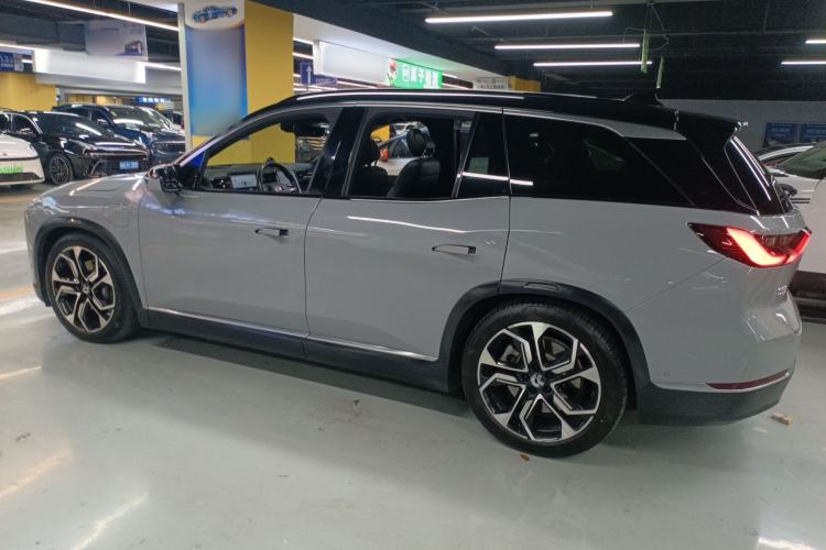 Used Nio ES8 2020 415 km Signature Edition 6-Seater Version
