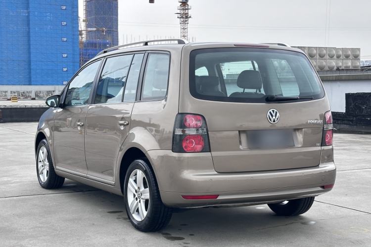 Used Volkswagen Touran 2015 1.4T DSG Comfort Edition 5 Seats