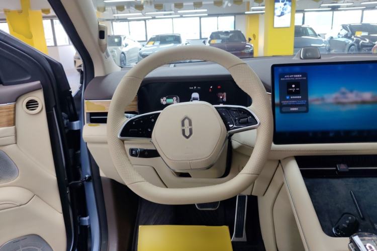 Used Hima AITO M7 2024 1.5T Rear-Drive Plus Version 5 Seats