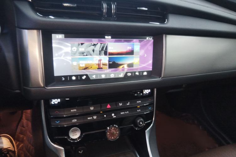 Used Jaguar XFL 2018 XFL 2.0T 250 PS Luxury Edition
