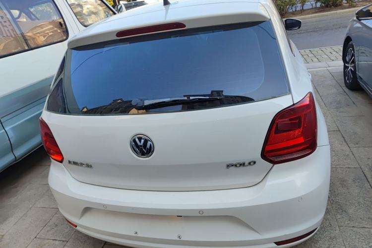 Used Volkswagen Polo 2014 1.4L Automatic Comfort Edition