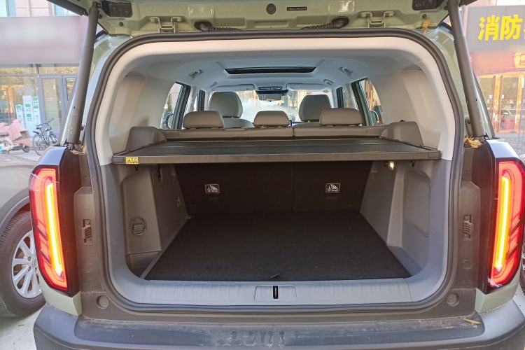 Used Beijing Auto BJ30 2024 1.5T Magic Electric Drive Advanced Version
