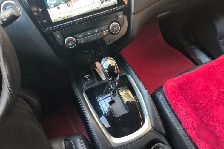 Used Nissan X-Trail 2019 2.0L CVT Smart Connect Comfort Edition 2WD
